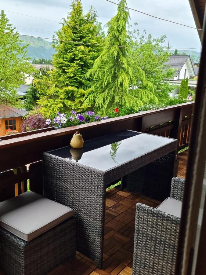 Haus Flora - Ferienwohnung بودينسدورف المظهر الخارجي الصورة